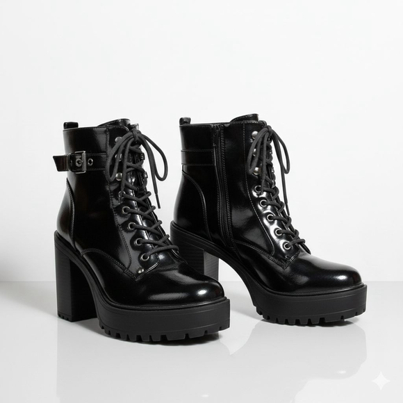 GBG Los Angeles Shoes - GBG Black Patent Heeled Combat Boots Women's Size 10